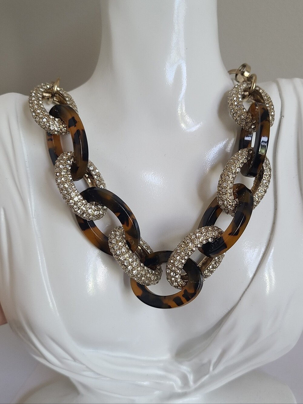 Vintage Ann Taylor Chunky Brown Resin Pave Rhinestone 19" Toggle Necklace